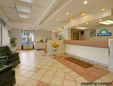 Travelodge West Springfield İç mekan fotoğraf